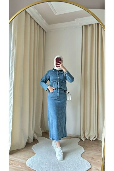 Suede Style 8942 - Stylish and Comfortable Women's Denim Skirt Jacket Set with Double Pockets on the Front