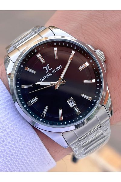 Daniel Klein Calendar Steel Band 50 Mt Water Resistant Men's Wrist Watch Edk.10043-2