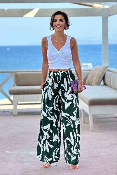 Nevin Kaya Moda قماش بالازو منقوش بأوراق خضراء