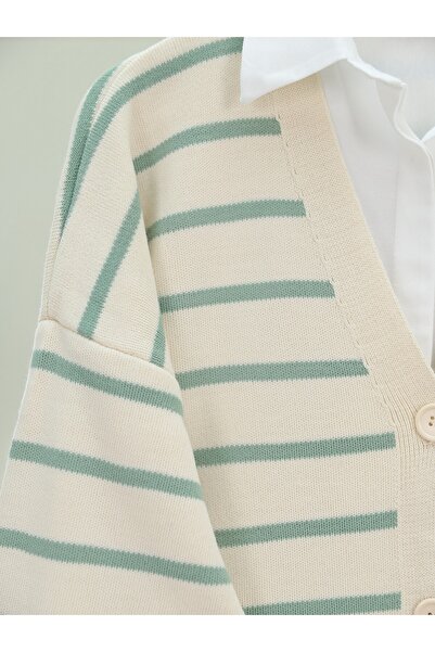HİJABAYA Striped Buttoned V-Neck Knitwear Cardigan