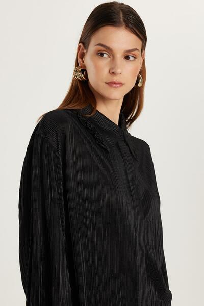Tudors Kadın Slim Fit Dar Kesim Balon Kol Dokulu Siyah Gömlek