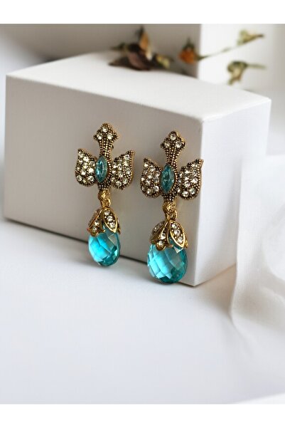 FAYRA ACCESSORIES Kedi Gözü Kristal Taş Sallantılı Kırlangıç Figürü Küpe