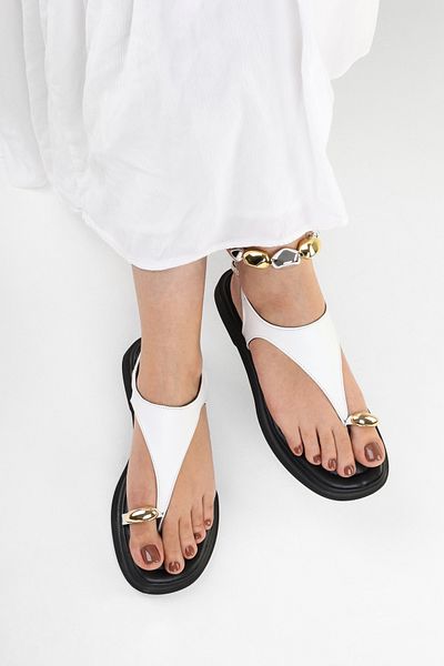 Shoeberry Γυναικεία πέδιλα με αγκράφα Camila White Skin