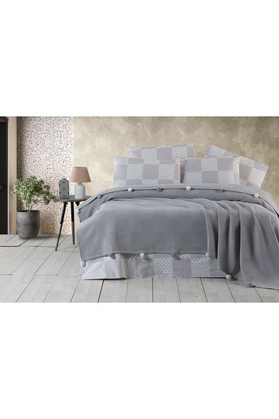 Vannes Home Vibrant Color Pompom Pique Set