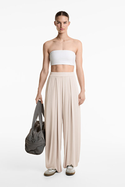 Oysho Modal karışımlı dökümlü balon pantolon