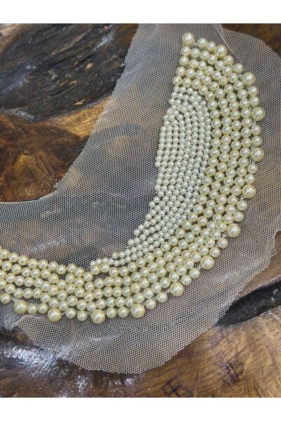 Gönülden Tasarım PERLENI OGRATNIK SA VEZOM I APLIKACIJOM 24X4 CM