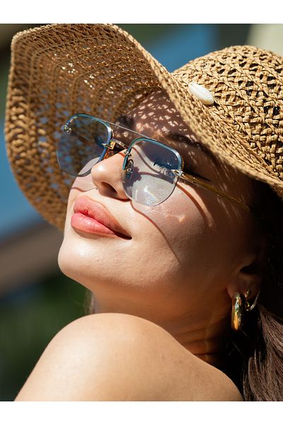 Angel Eyes Unisex Sunglasses - Rectangle Design, Gold Metal Frame and Yellow Glass Db1078/S