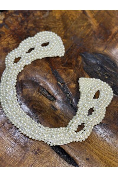 Gönülden Tasarım PERLENI OGRATNIK SA VEZOM I APLIKACIJOM 25X8 CM