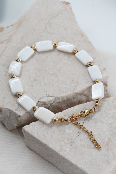 Chillin' أنيقة وأنيقة - سوار قابل للتعديل من الحجر الطبيعي بيرليسسينت وتفاصيل...