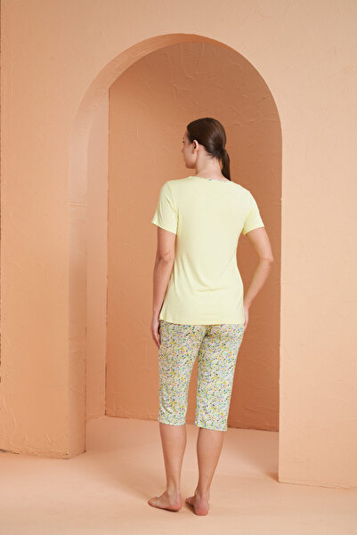 PJS Жіночий комплект капрі з жовтим візерунком