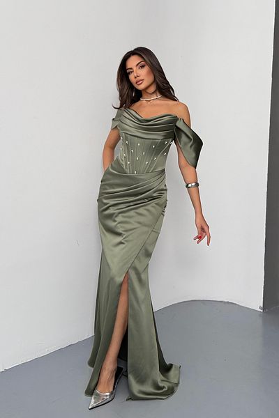 İyem Abiye Stylish Satin Design Evening Dress with Balloon Sleeves and Pearls Full Pattern
