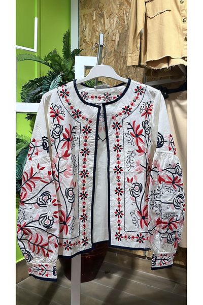 Lavanta Tekstil Jachetă albă cu model etnic brodat