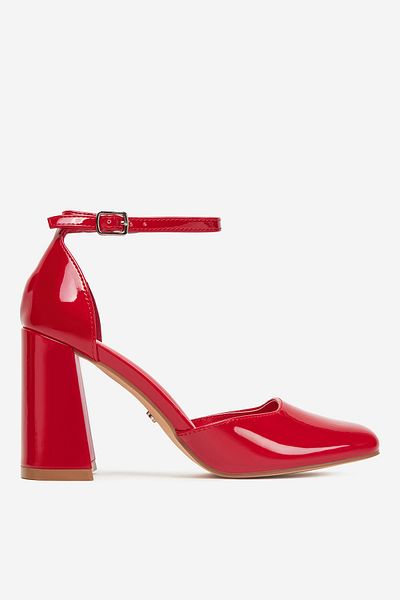 DeeZee Women's Pumps on a block low red block 36