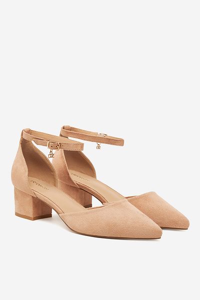 DeeZee Women's Pumps on a block heel low beige block heel 38