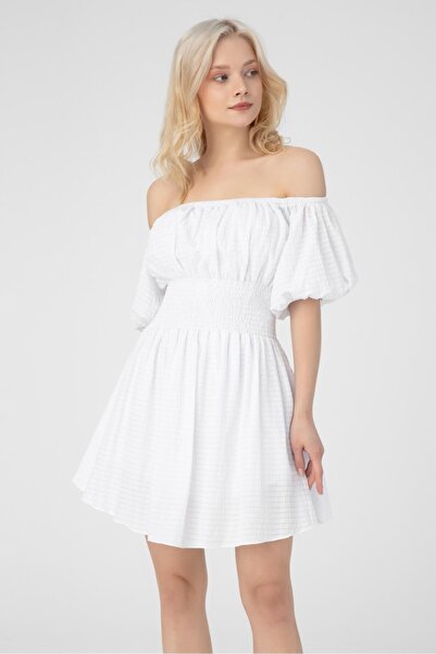 BERFUĞ KIRAN Beyaz Omzu Düşük Beli Lastikli Elbise