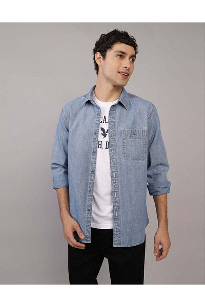 AMERICAN EAGLE AE Denim Button-Up Shirt
