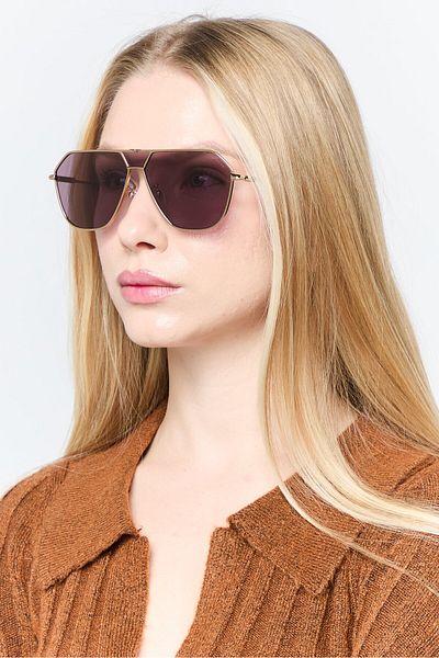 Police Women Spll89 Geometric Sunglass, Purple