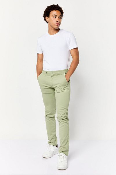 CELIO Men Slim Fit Solid Chino Pants, Light Green