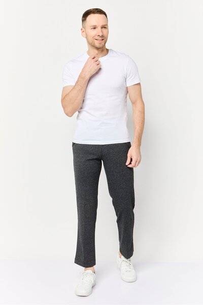 CELIO Men Loose Fit Textured Chino Pants, Black