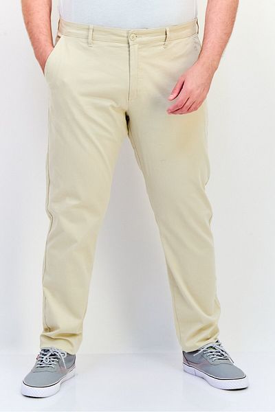 CELIO Men Slim Fit Solid Chino Pants, Khaki