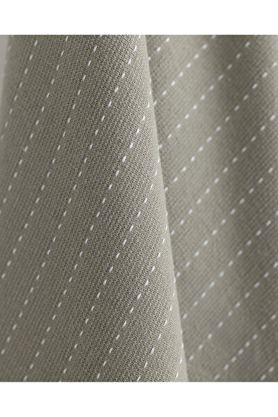 Madame Coco Eleta Cotton Bath Towel - Gray