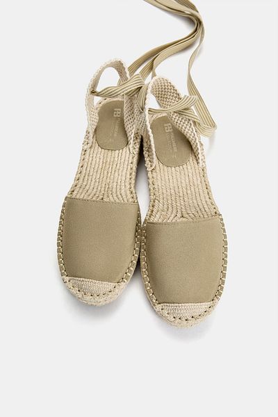 Pull & Bear Tied leather espadrilles