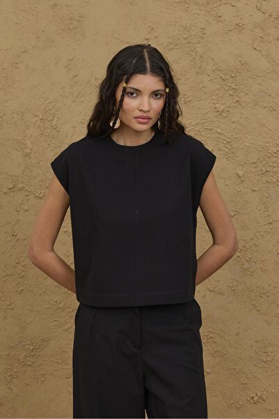 Fahhar Basic Linen Top Black