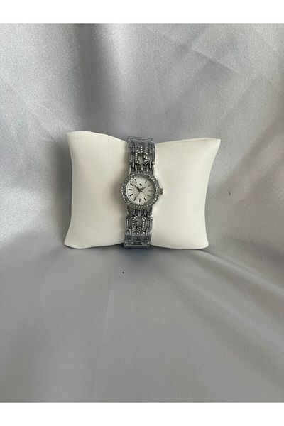 QUARTZ Stylish Flashy Women's Watch with Silver Twisted Stone
