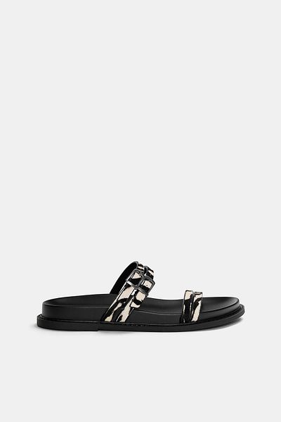 Pull & Bear Flat leather animal print sandals