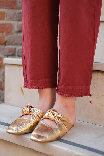 LOCCO Women's Leg Piece Raw Trousers Claret Red