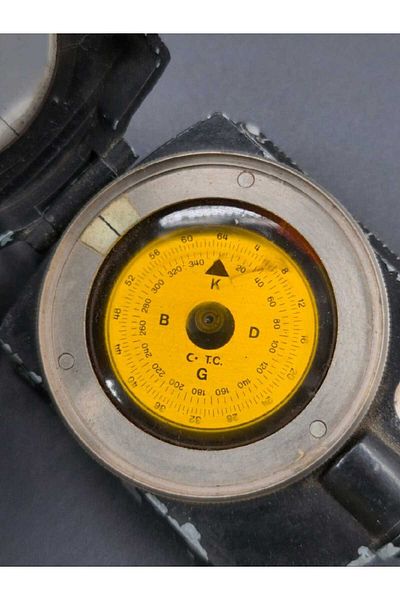 kho military design 1950-1975 Soviet Origin Military Compass with Spirit Level