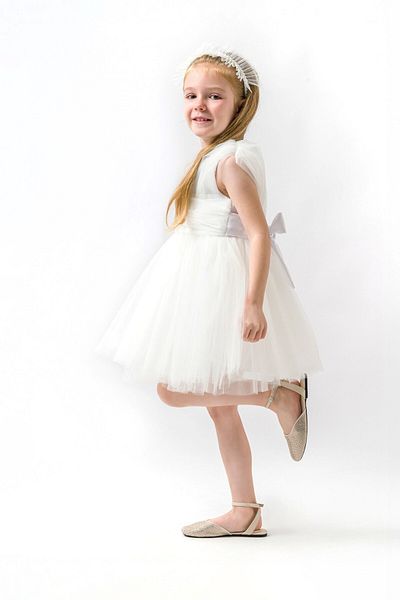 Banamio Rochie de ocazie specială Eleanor, cu detaliu de legare cu fundă la spate, coroană din tul