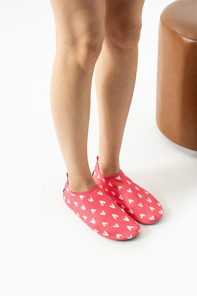 Archi Durable Sea and Pool Booties with Anti-Slip Soles and Ergonomic Design