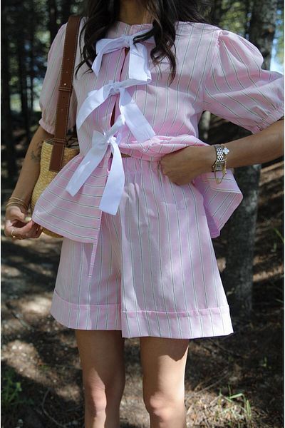 Havoş Pink Bow Detailed Striped Suit