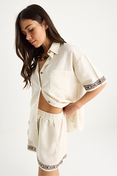 Bianco Lucci Women's Embroidery Detailed Pocket Linen Shorts Shirt Bottom-Top Set G28-4952 60283365