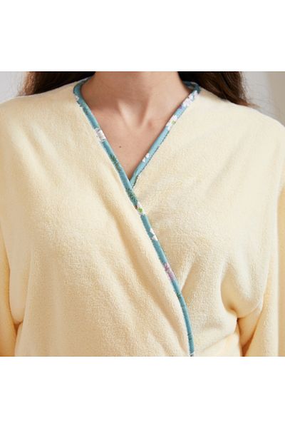 REEFI Elegant lemon bathrobe from Revi