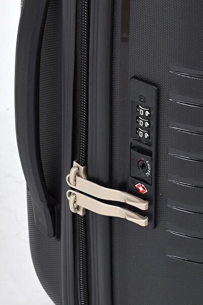 Pierre Cardin 7060 Kabnin Boy Ultra Light Hafif Lüks Polipropilen Kırılmaz Tekerlekli Valiz SİYAH