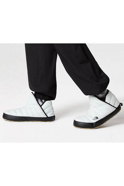 THE NORTH FACE W Thermoball Traction Bootie Γυναικείες μπότες εξωτερικού χώρου NF0A331HQ4C1 Λευκό