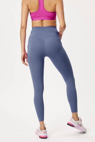 Nike Dri Fit Universa High Rise 7/8 Lungime Femei Talie înaltă Laser Cut Shaper Leggings cu 2 buzunare Animal de companie