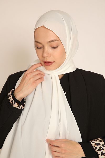 Dia Vela Akel Plain White Shawl