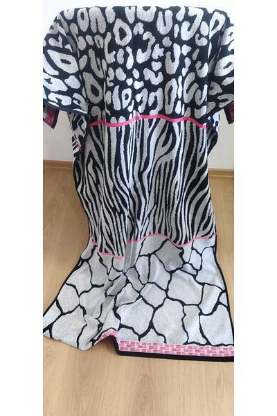 Özdilek Black White Velvet Beach Towel 80X160 cm