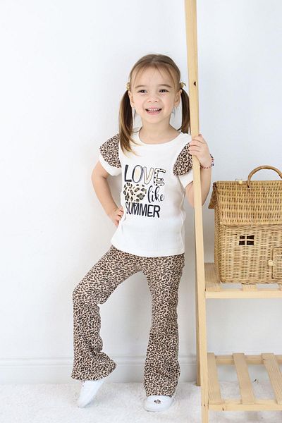Çocuksan Baby&Kids Wear بدلة صيفية بتفاصيل جلد الفهد للفتيات - تي شيرت بأكمام قصيرة وبنطلون واسع