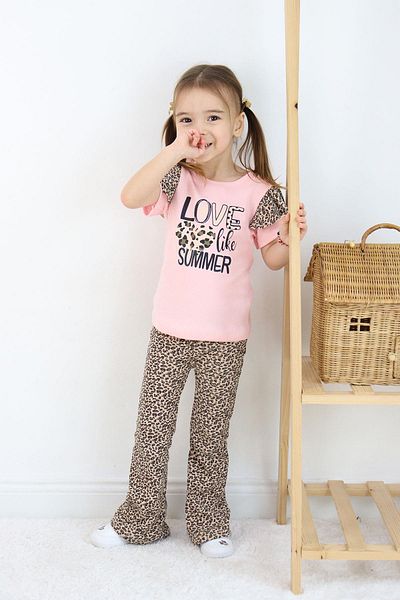 Çocuksan Baby&Kids Wear بدلة صيفية بتفاصيل جلد الفهد للفتيات - تي شيرت بأكمام قصيرة وبنطلون واسع