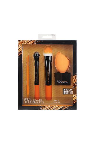 Real Techniques Makeup Brush Set for Preparation and Priming