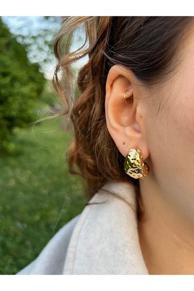 Glowy&Co. Mira Gold Color Tarnish Steel Earrings