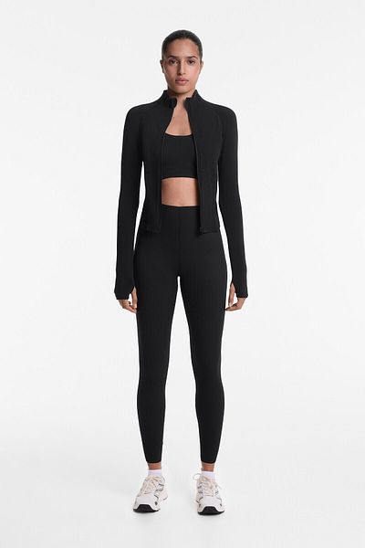 Oysho Light warmth running dikişli teknik ceket