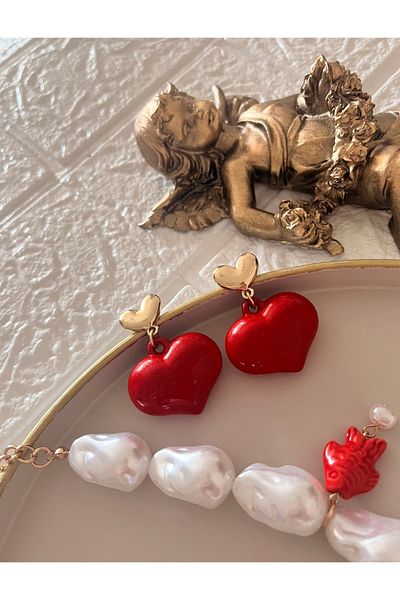 Aka Brand Model Heart Earrings