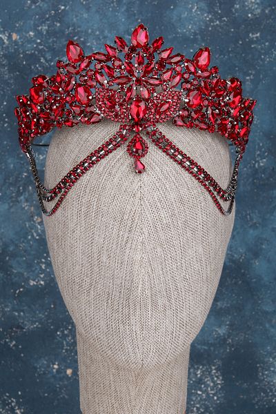 Hayalperest boncuk Velisse Burgundy Colored Bridal Crown Stone Embroidered Model