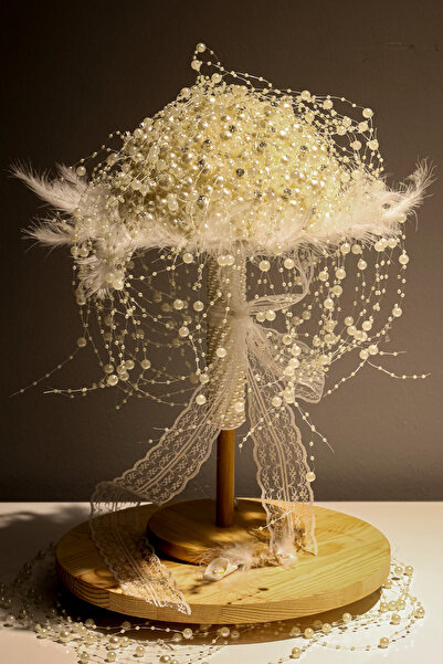 hülyam İncili Taşlı Gelin Buketi & Damat Çiçeği Dahil