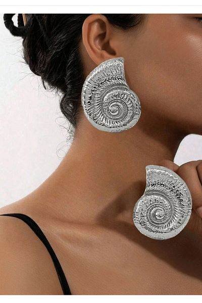 MioArt Special Series Sea Shell / Snail Design Earrings